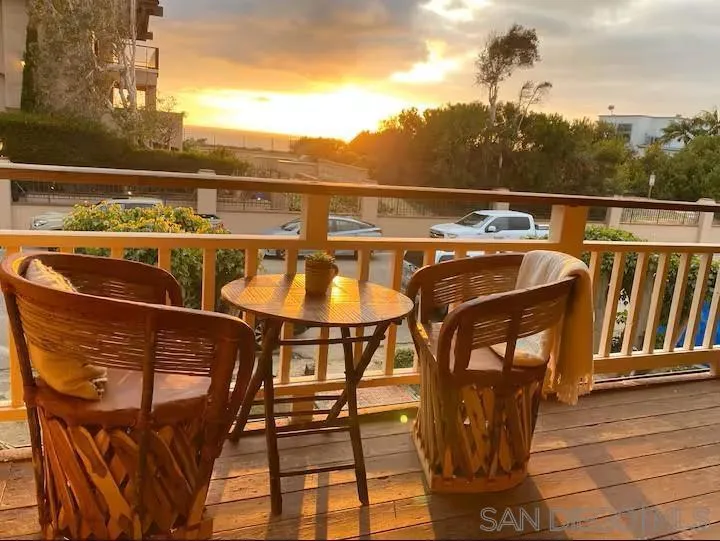 837 4th Street Encinitas, CA 92024