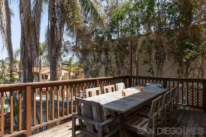 837 4th Street Encinitas, CA 92024