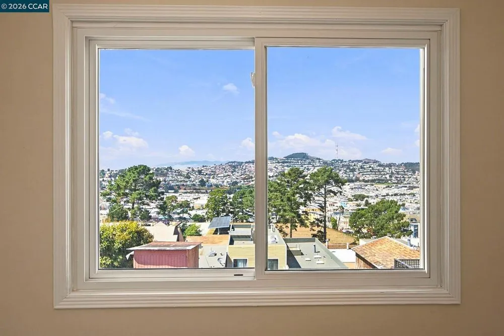 124 Frankfort St Daly City, CA 94014