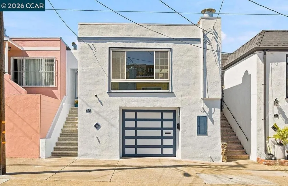 124 Frankfort St Daly City, CA 94014