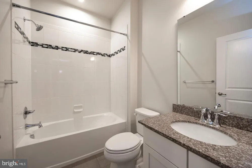 602 HOLYWELL DRIVE Malvern, PA 19355