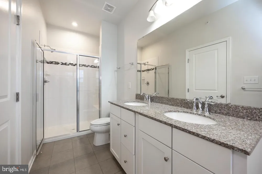 602 HOLYWELL DRIVE Malvern, PA 19355