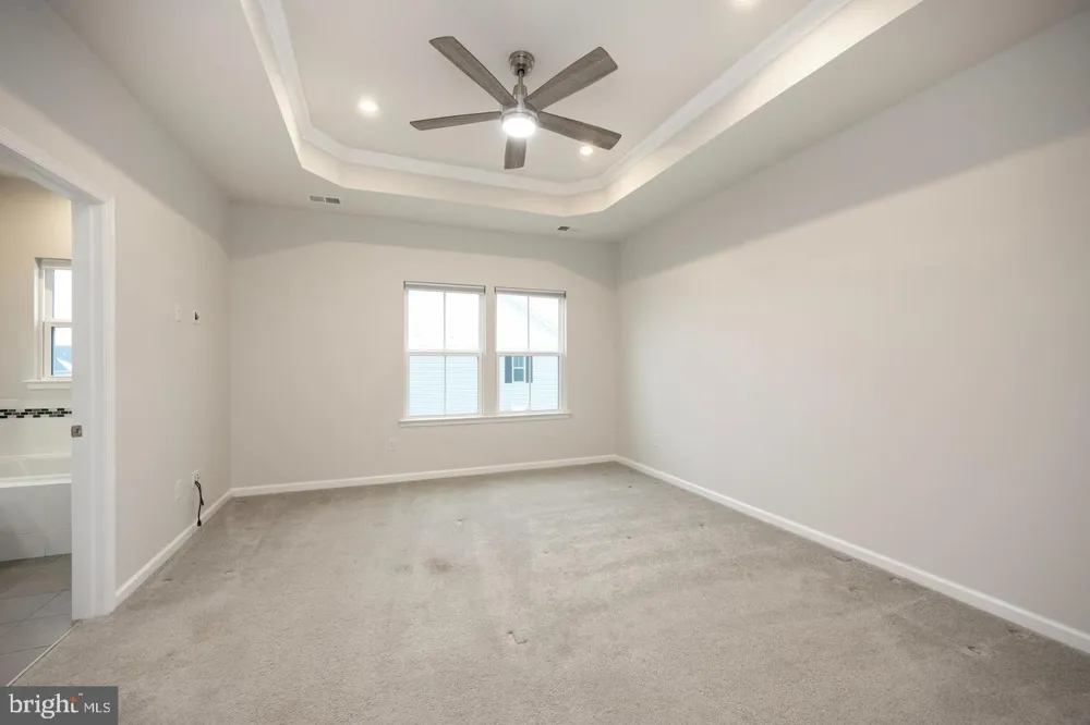 602 HOLYWELL DRIVE Malvern, PA 19355