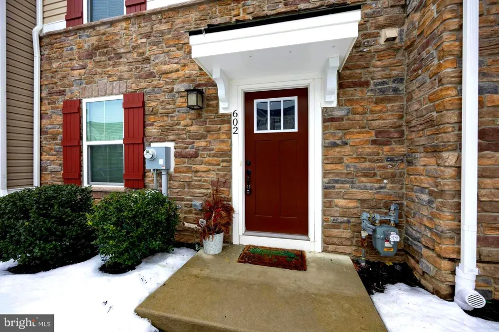 602 HOLYWELL DRIVE Malvern, PA 19355