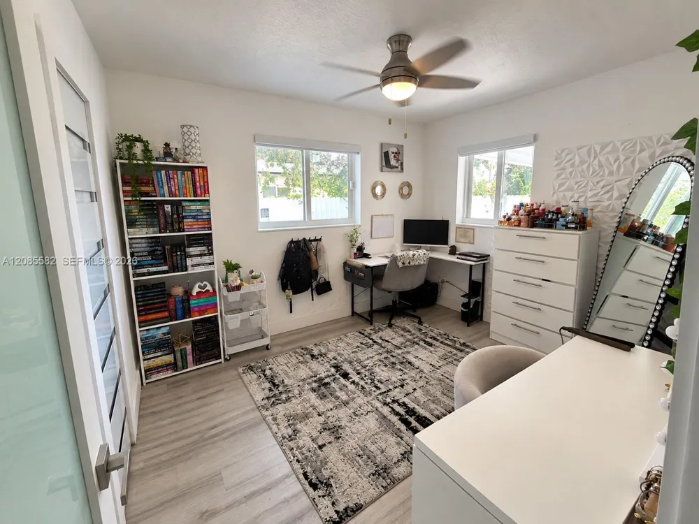240 68th Ave Hollywood, FL 33024