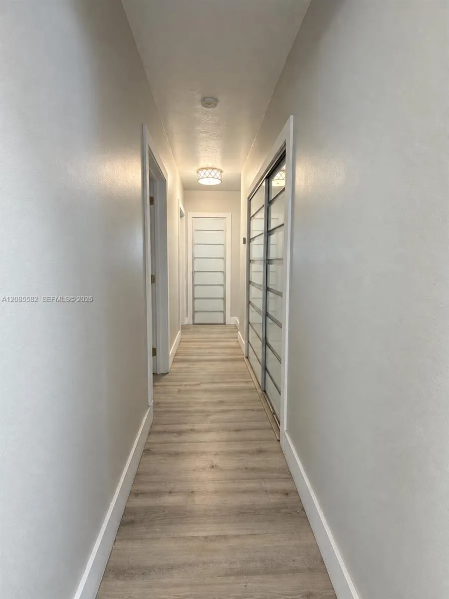 240 68th Ave Hollywood, FL 33024