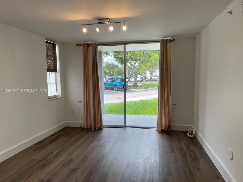 4350 NW 107th Ave #101-2 Doral, FL 33178
