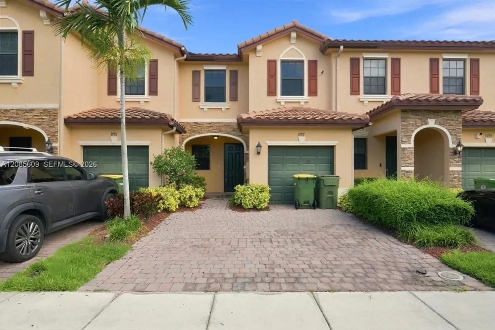 3787 SE 2nd St #0 Homestead, FL 33033