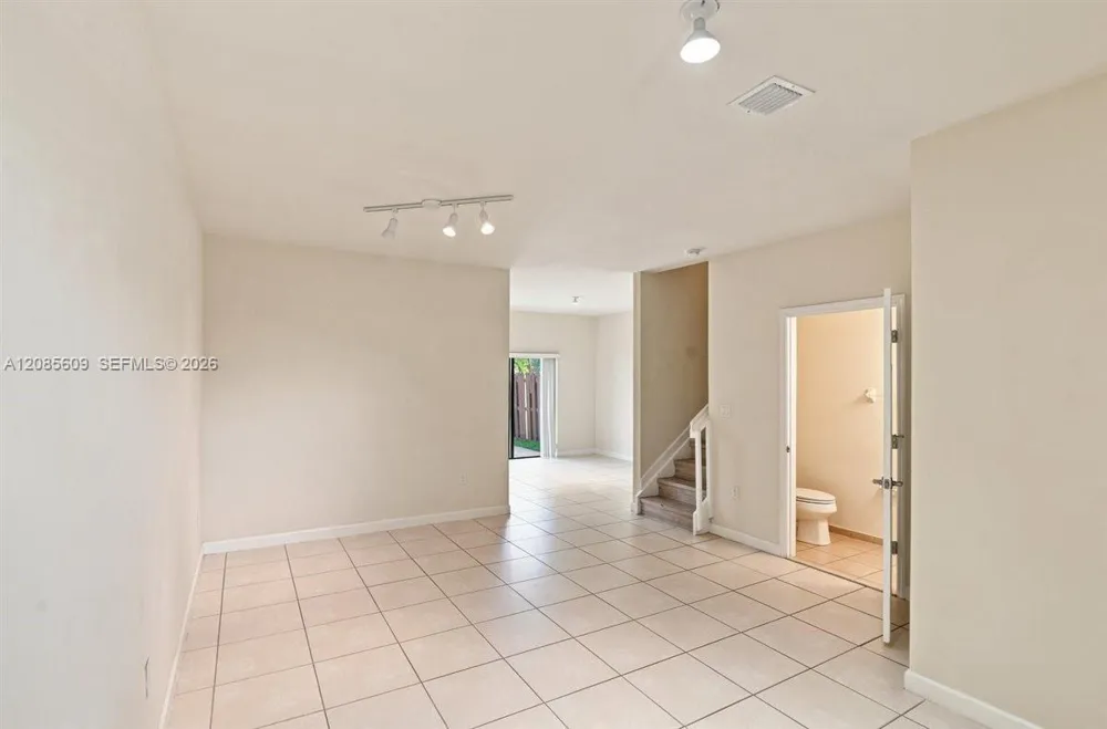 3787 SE 2nd St #0 Homestead, FL 33033