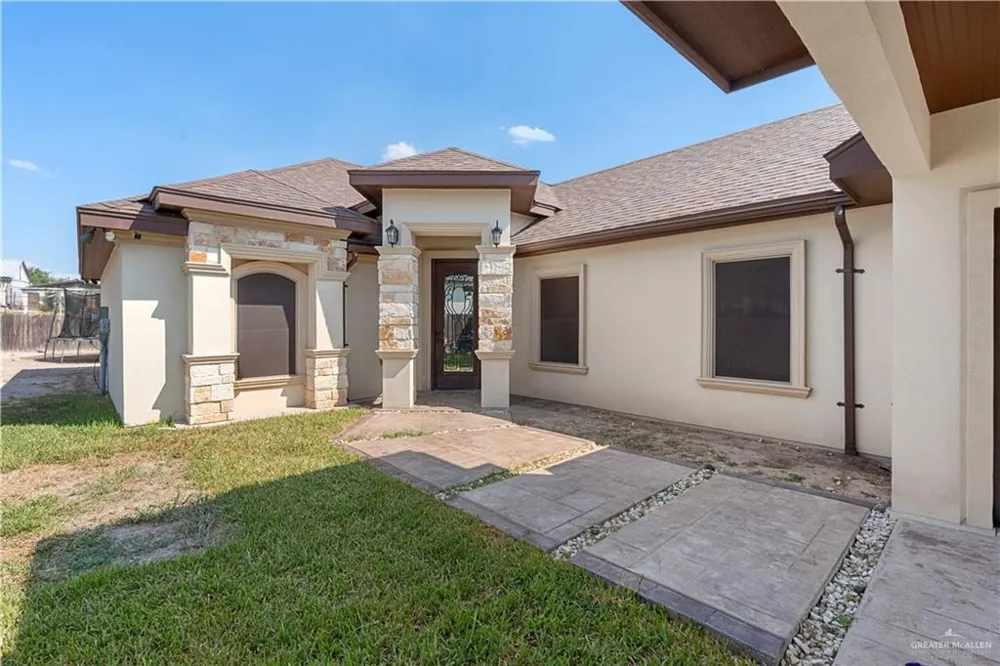 311 Seguin Loop Rio Grande City, TX 78582