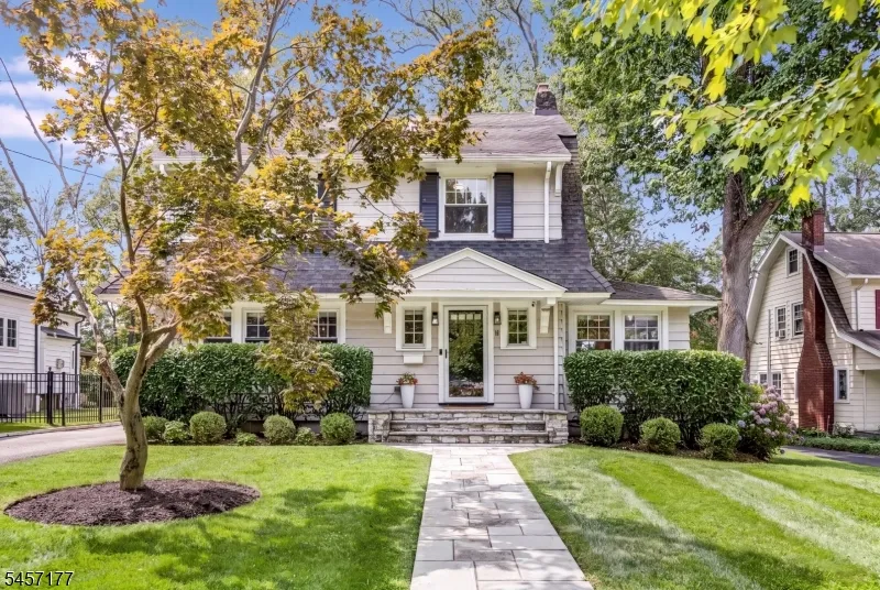 8 Berkeley Rd Maplewood, NJ 07040