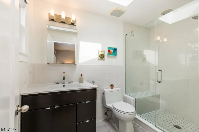 8 Berkeley Rd Maplewood, NJ 07040