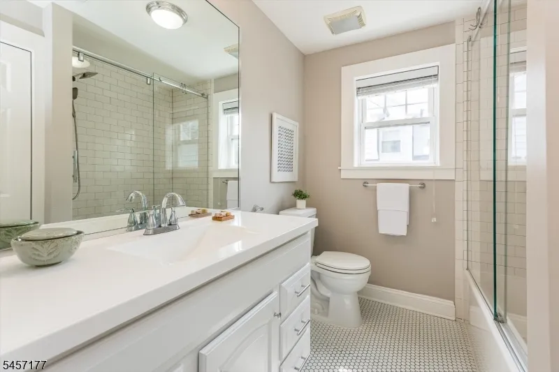 8 Berkeley Rd Maplewood, NJ 07040