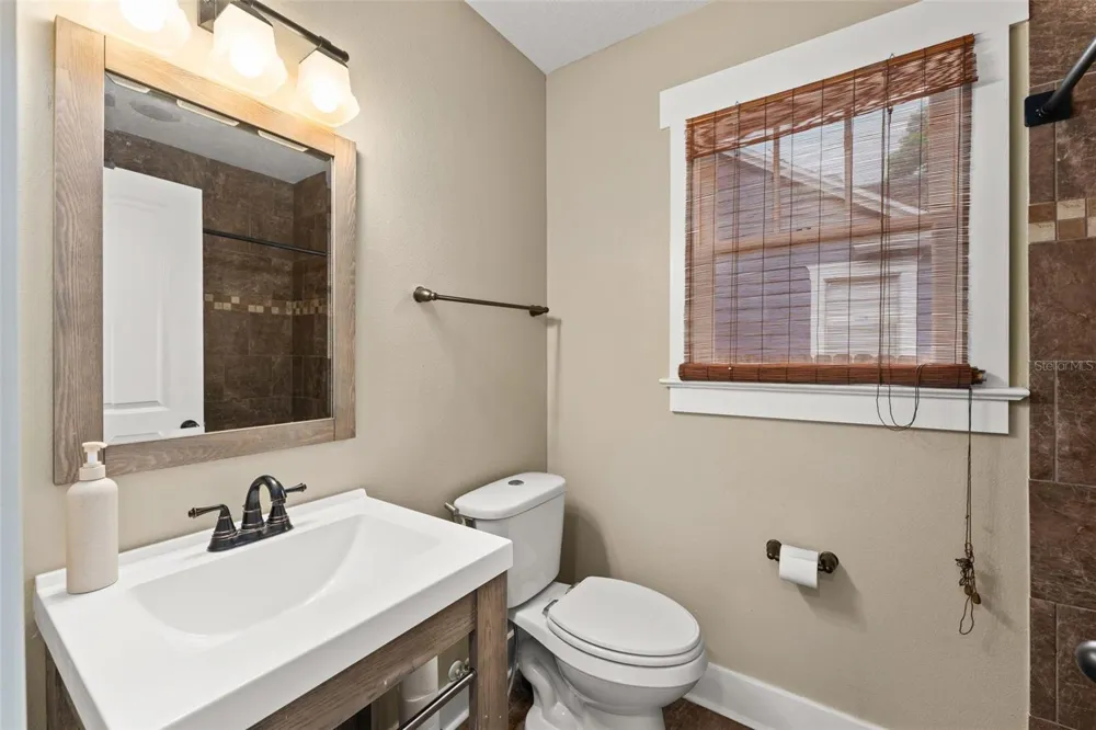 1527 MOUNT VERNON STREET Orlando, FL 32803