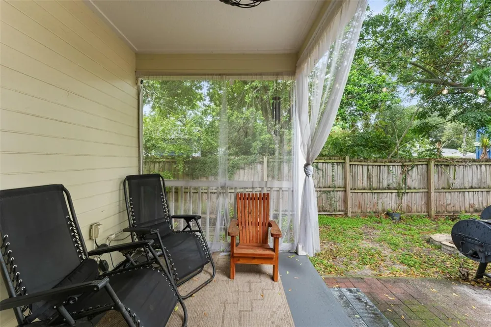 1527 MOUNT VERNON STREET Orlando, FL 32803