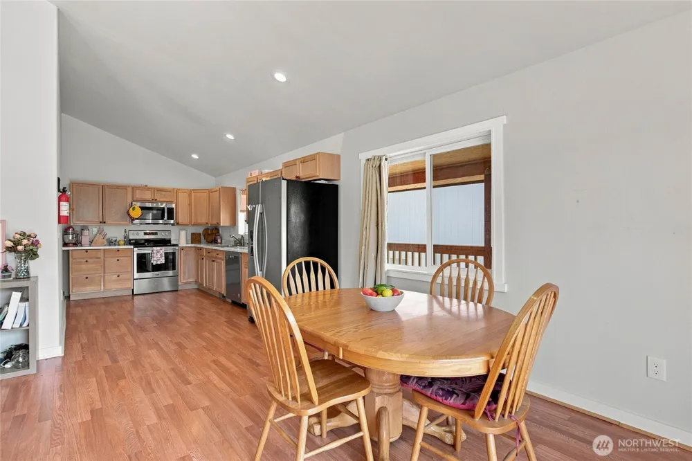 505 Beach Street Pateros, WA 98846