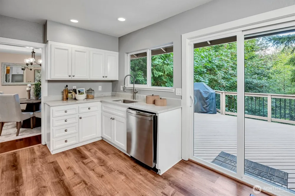 15724 168th Avenue NE Woodinville, WA 98072