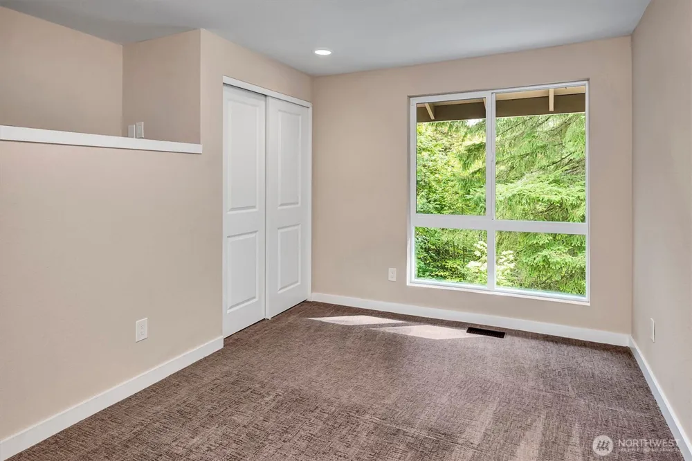 15724 168th Avenue NE Woodinville, WA 98072