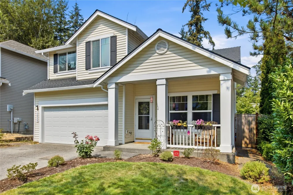 2035 62nd Loop SE Auburn, WA 98092