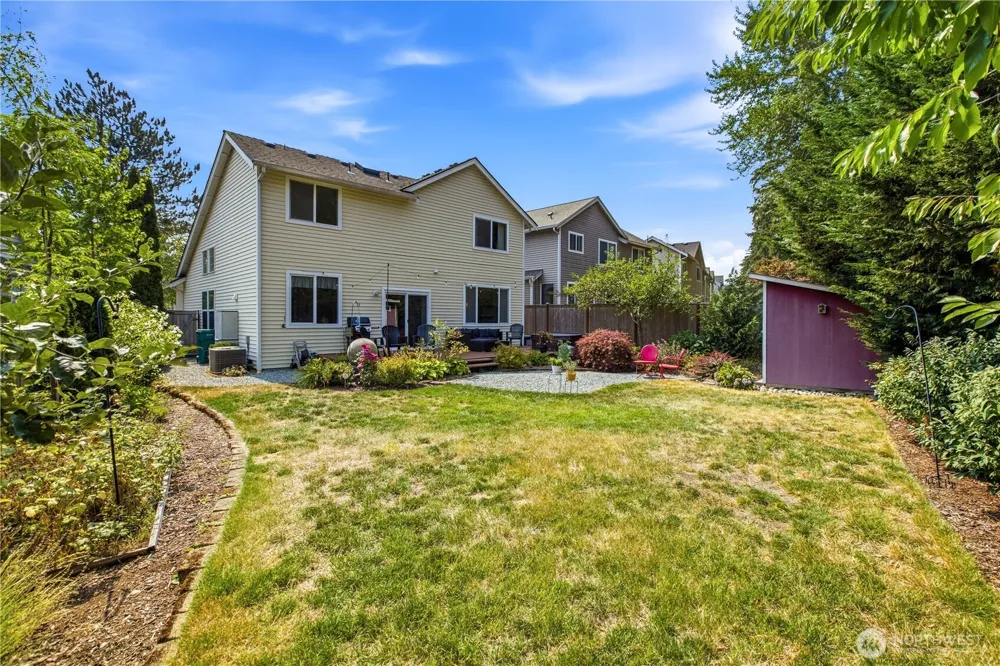 2035 62nd Loop SE Auburn, WA 98092