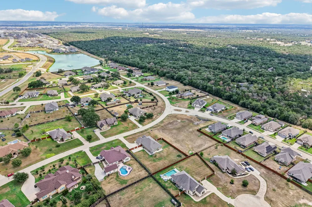 285 Chisholm Trail Bastrop, TX 78602