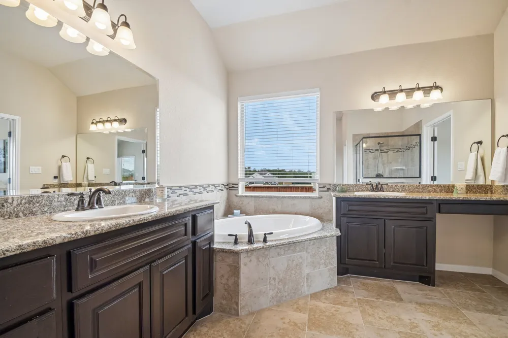 285 Chisholm Trail Bastrop, TX 78602