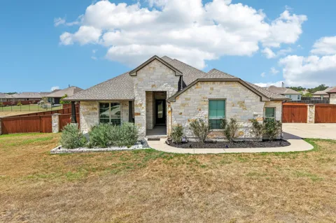 285 Chisholm Trail