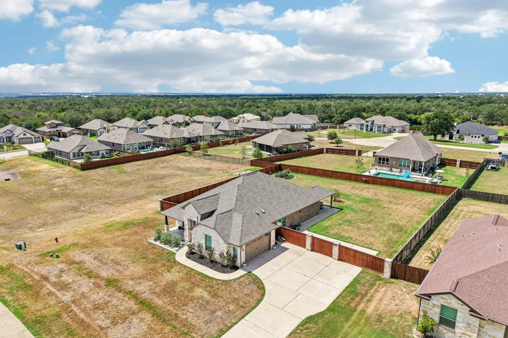 285 Chisholm Trail Bastrop, TX 78602