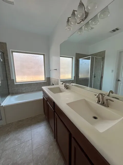 516 Rancho Verde Drive Leander, TX 78641