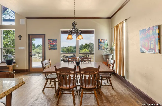 500 Reverse R Fredericksburg, TX 78631