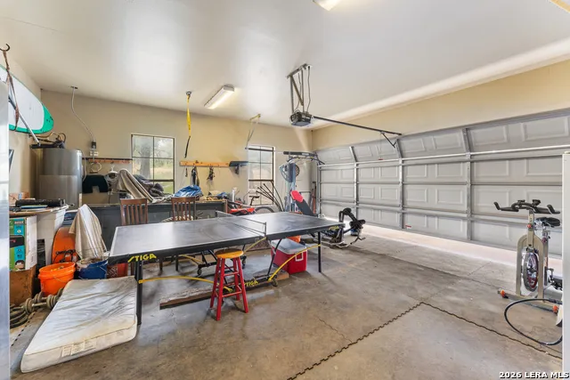 500 Reverse R Fredericksburg, TX 78631