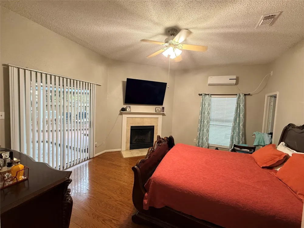3118 Lakefield Way Sugar Land, TX 77479