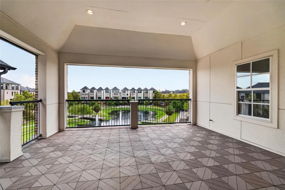 2713 Kinsley Oaks Drive Houston, TX 77007