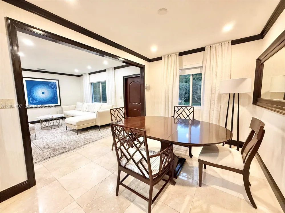 2001 Coral Gate Dr Miami, FL 33145