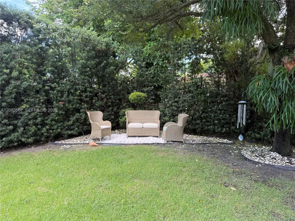 2001 Coral Gate Dr Miami, FL 33145