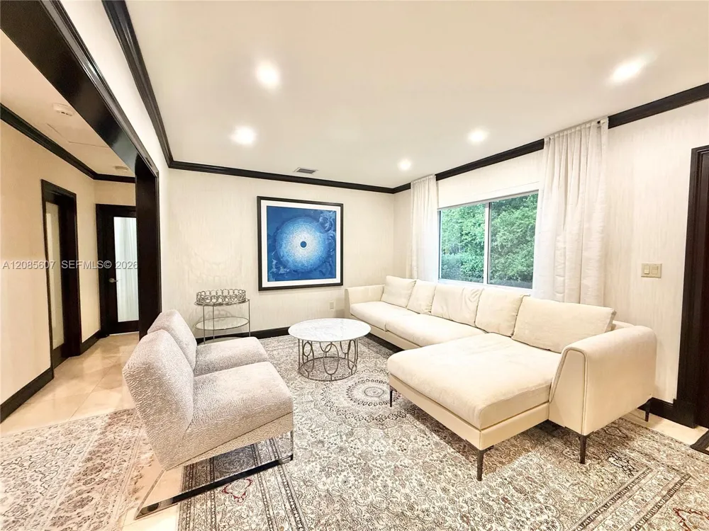 2001 Coral Gate Dr Miami, FL 33145