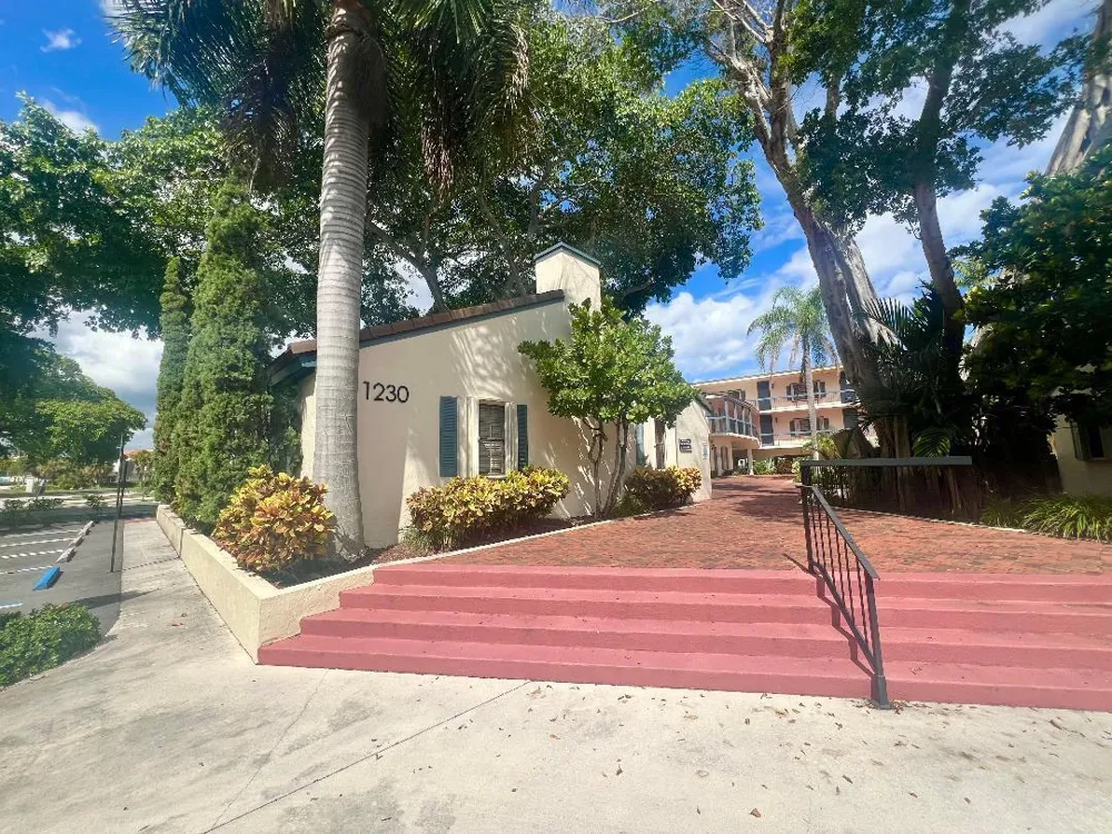 1230 S Federal Highway #101, 102 Boynton Beach, FL 33435