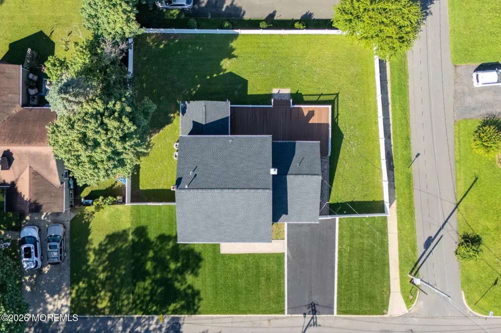 31 Hosford Avenue Leonardo, NJ 07737