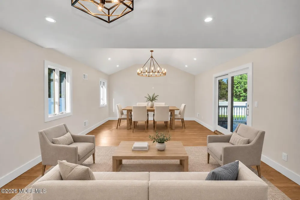 31 Hosford Avenue Leonardo, NJ 07737