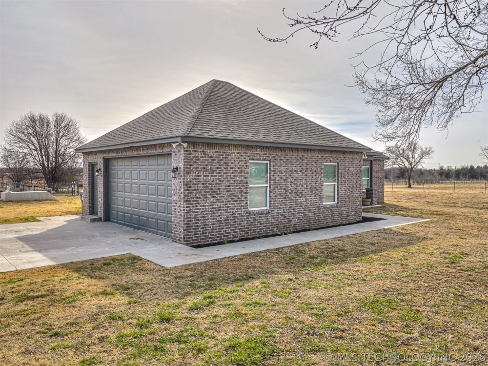 11951 Oswego Avenue Sperry, OK 74073