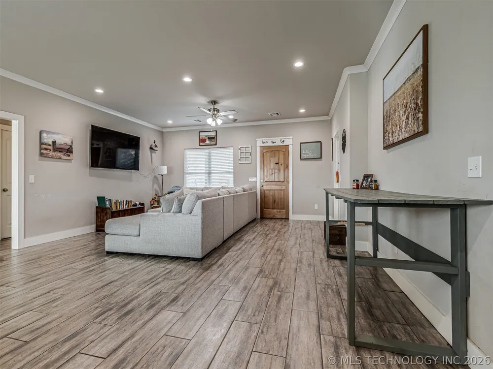 11951 Oswego Avenue Sperry, OK 74073