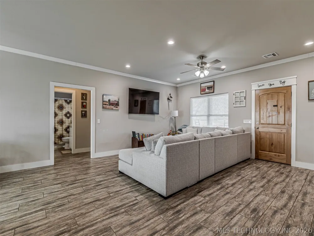 11951 Oswego Avenue Sperry, OK 74073