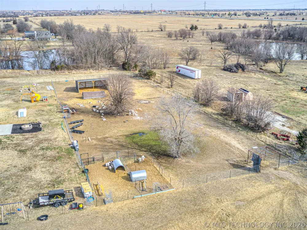 11951 Oswego Avenue Sperry, OK 74073