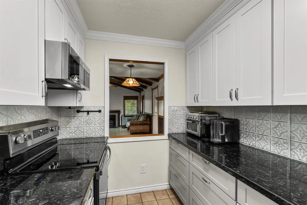 375 Private Road 6328 Jasper, TX 75951