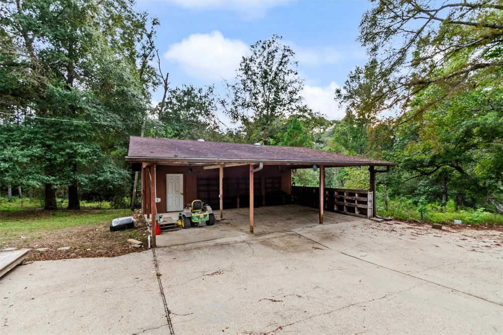 375 Private Road 6328 Jasper, TX 75951