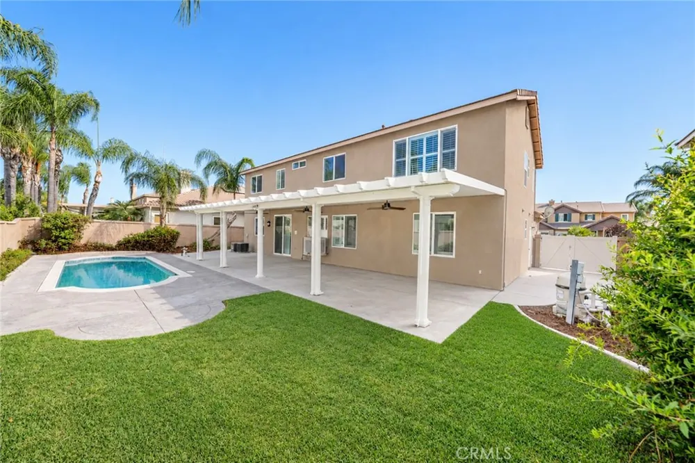 1833 Crane San Jacinto, CA 92583