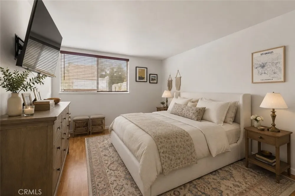 14141 Dickens #312 Sherman Oaks, CA 91423