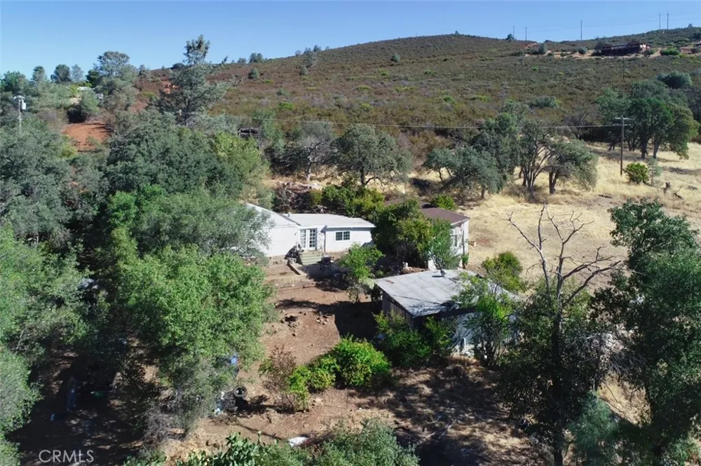 16010 Davis Ave Clearlake, CA 95422