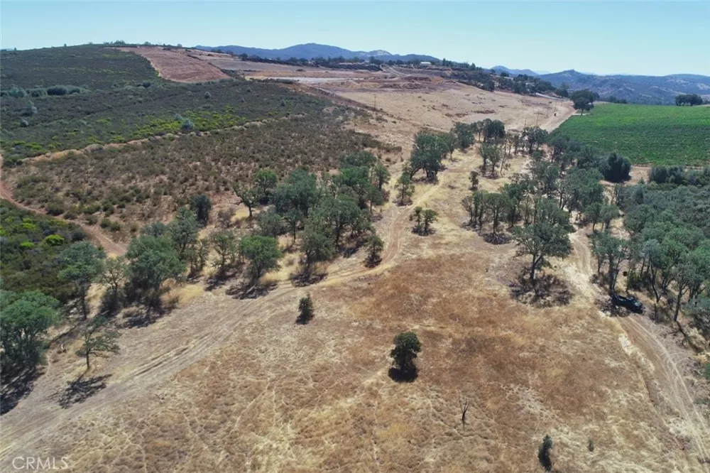 16010 Davis Ave Clearlake, CA 95422