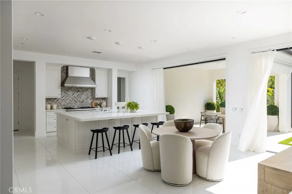 104 Interstellar Irvine, CA 92618